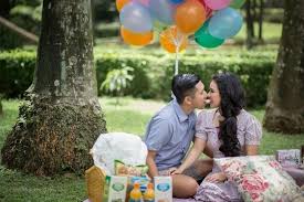 Pada umumnya, faktor pertama dan kedua yaitu kon. Foto Prewedding Bernuansa Alam Di Jakarta Memangnya Ada Wedding Market