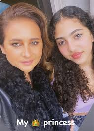 أحدث الاخبار المتعلقة بـ نيللي. Ø§Ø¨Ù†Ø© Ù†ÙŠÙ„Ù„ÙŠ ÙƒØ±ÙŠÙ… ØªØ´Ø¹Ù„ Ø§Ù„Ø³ÙˆØ´Ø§Ù„ Ù…ÙŠØ¯ÙŠØ§ Ø¨Ø¬Ù…Ø§Ù„Ù‡Ø§ Ù„Ø§ ØªØ´Ø¨Ù‡ ÙˆØ§Ù„Ø¯ØªÙ‡Ø§ Ø§Ø·Ù„Ø§Ù‚Ø§