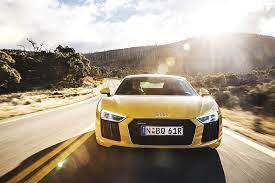 Wallpaper Kuning Audi R8 Hd Unduh Gratis Wallpaperbetter