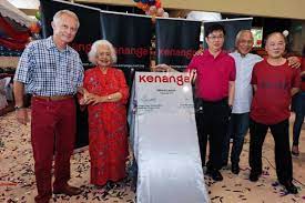 At age 77, tengku noor zakiah tengku ismail is as elegant and classy as ever, standing tall as the pioneer and grande dame of the local stockbroking industry. New Brand Platform
