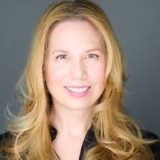 Lisa Haworth's Instagram, Twitter & Facebook