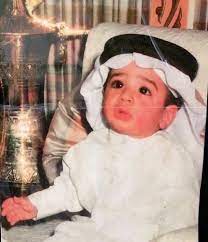 التقى ولي العهد السعودي الأمير محمد بن سلمان ولي العهد الكويتي الشيخ مشعل الأحمد الجابر الصباح، في زيارة رسمية هي الأولى خارجيا منذ توليه منصبه بعد تلقيه دعوة رسمية. Ø£Ù†ØªÙŠÙƒØ§ ÙˆÙ„ÙŠ Ø¹Ù‡Ø¯ Ø§Ù„Ø³Ø¹ÙˆØ¯ÙŠØ© Ù…Ø­Ù…Ø¯ Ø¨Ù† Ø³Ù„Ù…Ø§Ù† ÙÙŠ Ø·ÙÙˆÙ„ØªÙ‡ Wassim Facebook