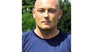 Zum Auftakt beim Vizemeister zu Gast