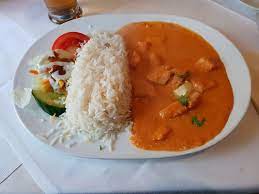 In the summertime you can sit down and relax at the ilmenau with other residents of lüneburg. Restaurant India Haus Luneburg Restaurant Bewertungen Telefonnummer Fotos Tripadvisor