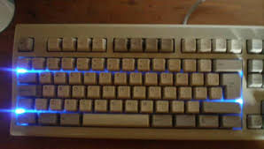 In this tutorial i will show you how to illuminate your keyboard. Diy Backlit Keyboard 8 Bright Ideas That Won T Lighten Your Wallet Video Dailymotion