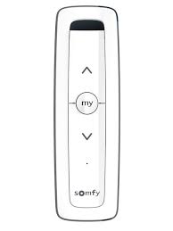 Bonjour, bonjour à tous, je viens d'acheter une nouvelle télécommande somfy telis 6 chronis rts (t1) en remplacement de l'ancienne somfy impresario chronis rts (t2). Telecommande Situo 1 Pure Rts Somfy Leroy Merlin
