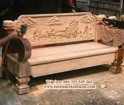 Lap dengan kain lembab ikuti arah alur kayu. Des Ain Bale Bale Kayu Jati Terbaru Desainer Bangku Kayu Jati Deskripsi Bangku Sofa Jati Ukir Kursi Dekorasi Interior Sofa Santai