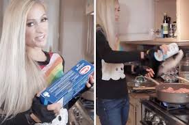 4, on tuesday and while there's definitely glitz and glamour, viewers. Paris Hilton Started A Youtube Channel Where She Teaches Us How To Cook Things And This Week It Was Lasagna