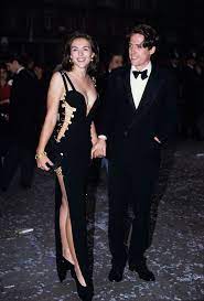 Elizabeth Hurley In Versace Dress And The Four Weddings And A Funeral Premiere Iconic Dresses Celebrity Dresses Versace Gown