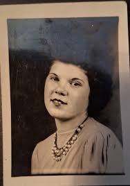 Sue C.Q. Hammett's mother, Hilda "Sally" Mae (Wood) Qualls...daughter of  Millard and Florence (Penrod) Wood.