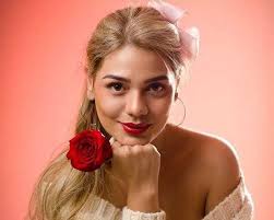 Además del virus y del dolor, recibo amenazas, dice Daniela Rueda, primera  afectada por covid-19 en La Dorada