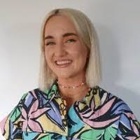 Maria Langan's Instagram, Twitter & Facebook