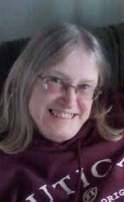 Michele Whalen's Instagram, Twitter & Facebook