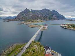 The henningsvær idrettslag stadion in the small fishing village of henningsvær, located on two the stadium's tiny capacity seems sufficient since the village of henningsvær has only about 500. Henningsvaer K O S M O S