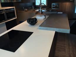 La couleur du plan de travail de votre cuisine est aussi un critère de choix important : Beton Color Design Plan De Travail Beton Cire Rouen