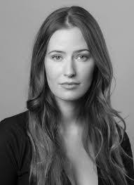 Ester Woods's Instagram, Twitter & Facebook