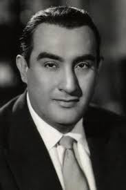 Mario Rey's Instagram, Twitter & Facebook