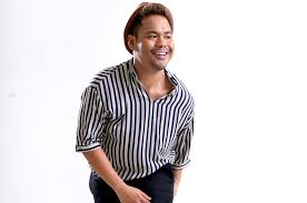 Download mp3 & video for: Lari Dari Genre Syamel Tunjuk Bakat Menari Dalam Kau Pun Sama Skop Rojak Daily