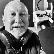 Full house in the FEBS with the ladies from Purple Horizons and Ged Dempsey  from 3 Pillars