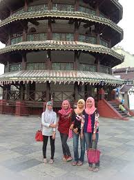 Pengidentifikasi zona waktu iana untuk teluk intan adalah asia/kuala_lumpur. Kenangan Mengusik Jiwa Di Teluk Intan Rencana Mstar