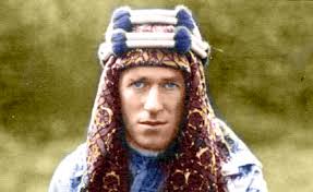 It was directed by david lean and produced by sam spiegel, through his british company horizon pictures, and distributed by columbia pictures. La Storia Di Lawrence D Arabia Venividivici