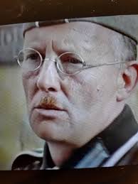 Started digging into season 3 last night with "Mountain Man" (S03 E1) guest  starring Theodore Bikel playing a reclusive French mountain dweller who  wanted nothing at all to do with the war (