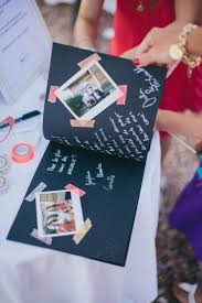Stephanie Adrien Album Polaroid Avec Images Idee Animation Mariage Mariage Original Idees De Mariage