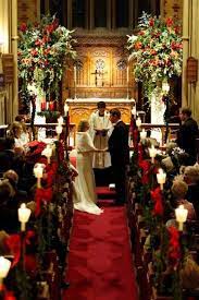 80 Beautiful Christmas Wedding Ideas Christmas Bride Wedding Decorations Winter Wedding