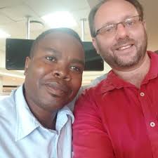 HEARTWARMING: "Mr. Steve" didn't know the woman, but says the Spirit led  him to her. "People need prayer, encouragement, and love." 📷: Brittany  Calden Photography