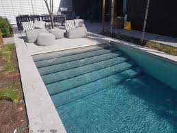 crystal pool schwimmbadbau schwimmbad bauen poolbau haus und garten