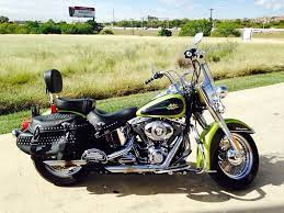 2011 Harley Davidson Flstc Heritage Softail Classic Two Tone Apple Green Vivid Black Custom Color S Harley Harley Davidson Harley Davidson Motorcycles