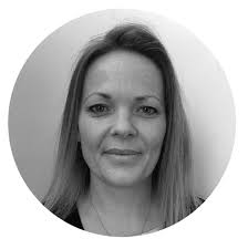 Sian Simon's Instagram, Twitter & Facebook