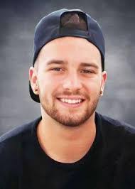 Benjamin Guy's Instagram, Twitter & Facebook