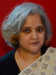 Identity Cloud Services (IDCS) provides deep insights in cloud application  usage activities