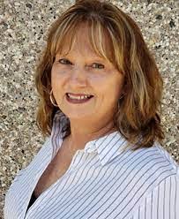 Gwen Parrish's Instagram, Twitter & Facebook