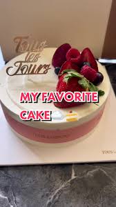 Protecting My Favorite Tous Les Jours Cloud Cake