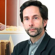 Recension av En svältkonstnär på Moment teater