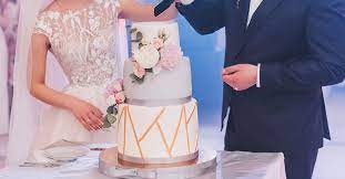 Try these easy recipes and decorating techniques from hgtv.com. The Best Cake Flavors A Comprehensive List For Your Wedding