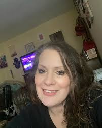 Hope Minton's Instagram, Twitter & Facebook