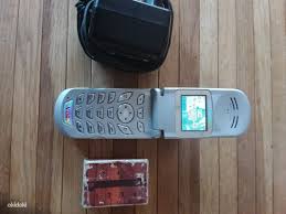 Motorola V150 - Tallinn - Мобильные ...