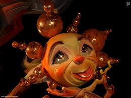 The temple is one of several ruins found near the volcanic peak of cerro blanco, in the coastal desert near trujillo at the moche valley. Sol Nocturno Album De Fotos De Hadas Y Duendes Duende Crispin