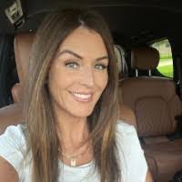 Karri Melton's Instagram, Twitter & Facebook