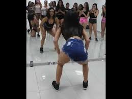 Seguimos las tribulaciones de un pistolero solitario en los confines de la galaxia, lejos de la autoridad de la nueva república… título original: 418 Taina Costa A Rainha Do Quadradinho Mc Mirella Play Youtube Mulheres Dancando Funk Danca De Funk Roupas Funk