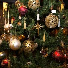 The italians' traditional customs on new year's eve, which promise to bring wealth and banish bad luck. Top 5 1 Christmas Dishes To Eat In Italy