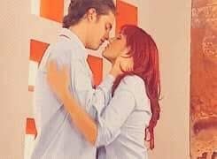Joaquín se enfurece y culpa a pilar, pues todos sospechan que ella es quien manda eso, pero ella lo niega y se besan. Novelas Rbd Ryd Posts Facebook