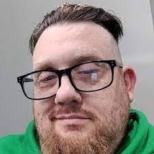 Scott Leriche's Instagram, Twitter & Facebook