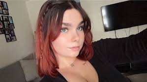 Hey everyone! I'm an apprentice stylist at MC College! I would love to do  some vivid colours and fun haircuts! If you're interested in getting a  service done with me you can