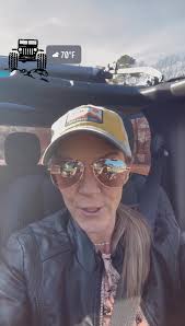 Happy New Year's Day! I just wanted to share a quick video about some big  things I'm planning for 2022. I hope you're outside enjoying this gorgeous  weather, and please forgive the