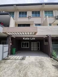Kota kinabalu (atau lebih dikenal sebagai kk), sebelumnya dikenal sebagai jesselton, adalah ibu kota sabah, malaysia. Taman Impian Jaya Inanam Kota Kinabalu Intermediate 3 Sty Terrace Link House 4 Bedrooms For Rent Iproperty Com My