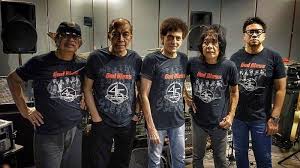 Download lagu lagu terbaru band indonesia mp3 dapat kamu download secara gratis di metrolagu. God Bless Rilis Lagu Baru Untuk Indonesiaku Tepat Pada Hut Kemerdekaan Ke 75 Ri Tribunnews Com Mobile